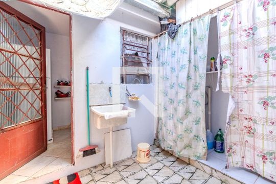Lavanderia de casa para alugar com 2 quartos, 60m² em Belém Novo, Porto Alegre