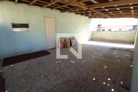 Área Externa de casa à venda com 2 quartos, 240m² em Parque Edu Chaves, São Paulo