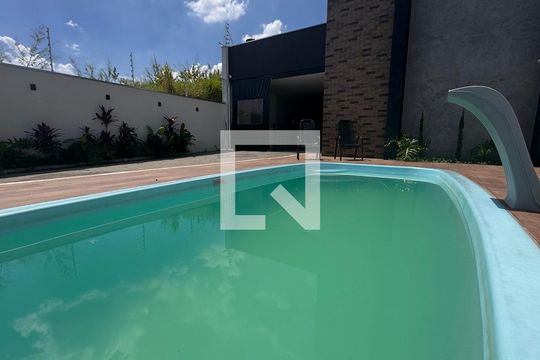 Casa à venda com 2 quartos, 147m² em Cidade Satélite Íris, Campinas