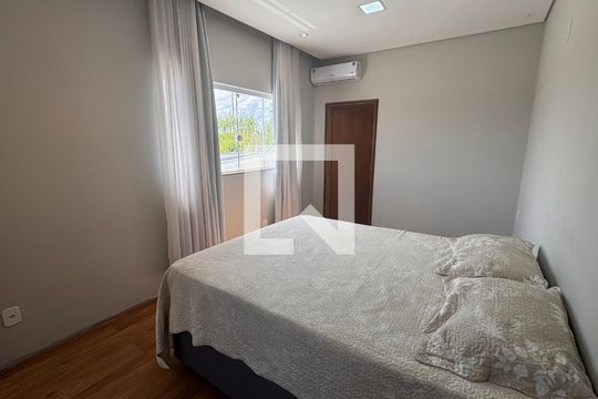 Casa à venda com 2 quartos, 147m² em Cidade Satélite Íris, Campinas