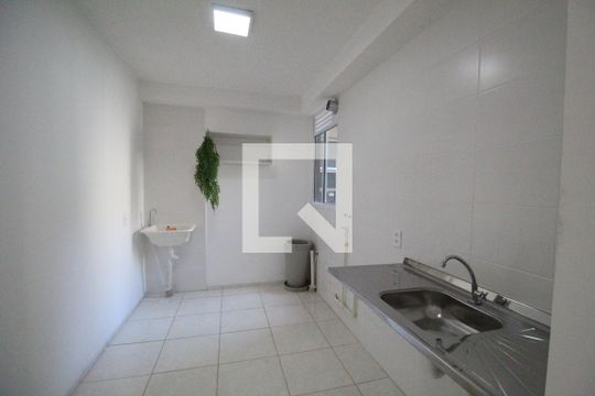 Cozinha de apartamento à venda com 2 quartos, 45m² em Taquara, Rio de Janeiro