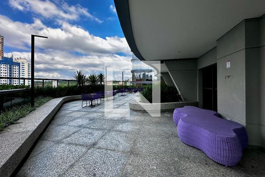 Área comum de kitnet/studio para alugar com 0 quarto, 30m² em Jardim das Acacias, São Paulo