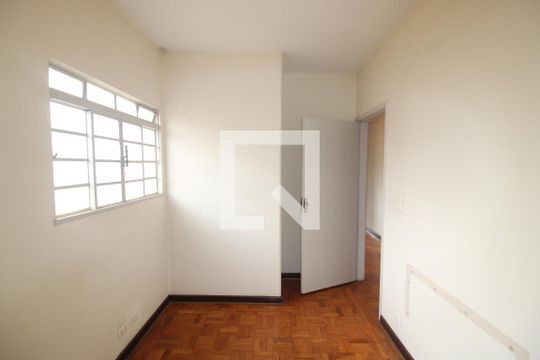 Quarto 2 de casa à venda com 4 quartos, 125m² em Jardim Franca, São Paulo