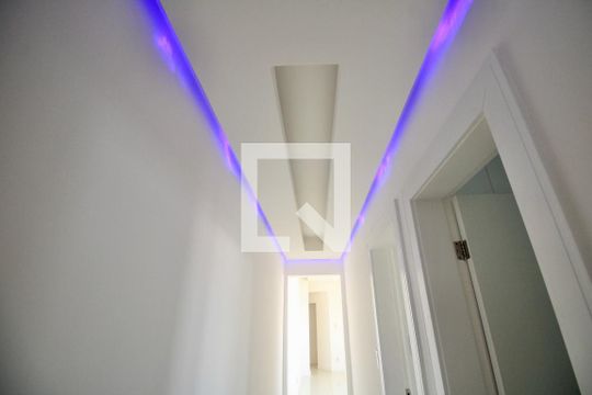 Corredor de apartamento para alugar com 2 quartos, 90m² em Garcia, Salvador