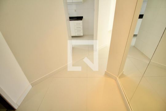 Sala de apartamento para alugar com 2 quartos, 90m² em Garcia, Salvador