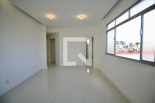 Sala de apartamento para alugar com 2 quartos, 90m² em Garcia, Salvador
