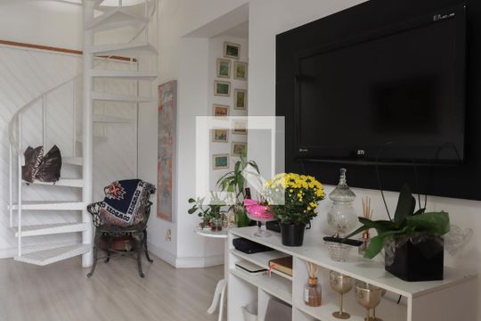 Sala de apartamento para alugar com 4 quartos, 190m² em Planalto Paulista, São Paulo