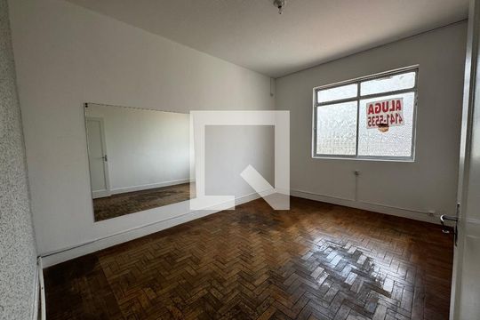 Quarto 1 - 2° andar de casa para alugar com 3 quartos, 200m² em Floresta, Belo Horizonte