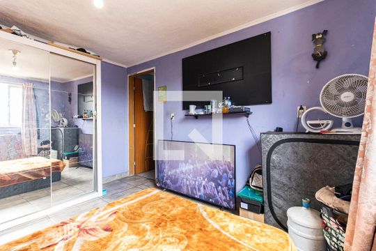 Quarto de casa para alugar com 1 quarto, 100m² em Vila Brasilina, São Paulo