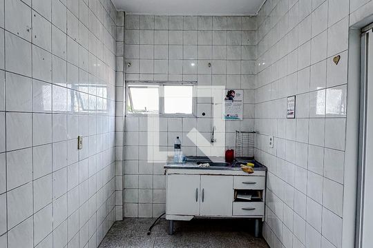Cozinha de apartamento para alugar com 2 quartos, 62m² em Mooca, São Paulo