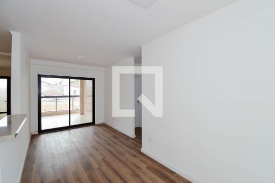 Sala de apartamento à venda com 2 quartos, 66m² em Vila Zanardi, Guarulhos