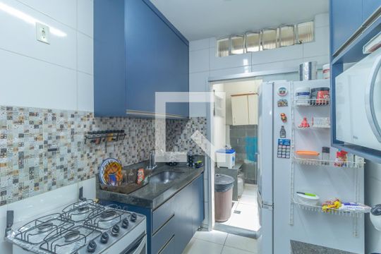 Cozinha de casa à venda com 3 quartos, 147m² em Caiçaras, Belo Horizonte
