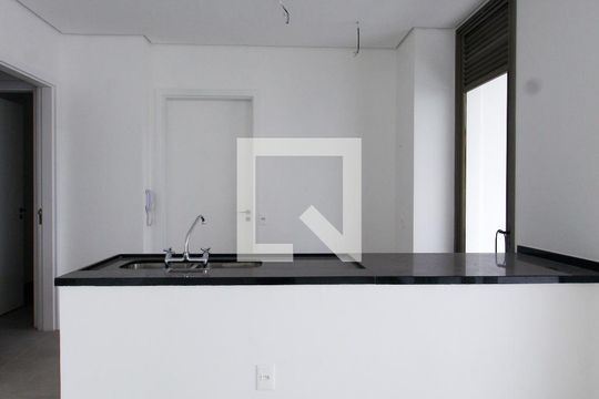 Sala e Cozinha de apartamento à venda com 3 quartos, 189m² em Vila Nova Conceição, São Paulo
