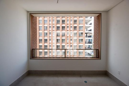 Sala 2 de apartamento à venda com 3 quartos, 189m² em Vila Nova Conceição, São Paulo