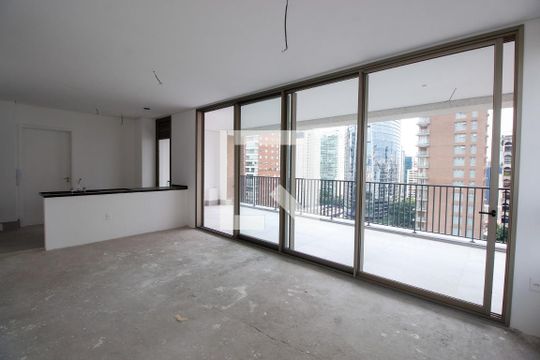 Apartamento à venda com 3 quartos, 189m² em Vila Nova Conceição, São Paulo