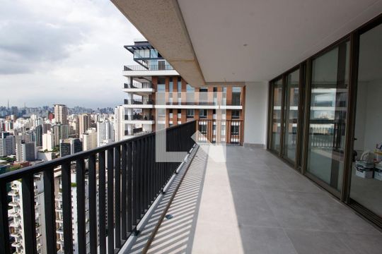 Varanda da Sala/Cozinha de apartamento à venda com 3 quartos, 189m² em Vila Nova Conceição, São Paulo