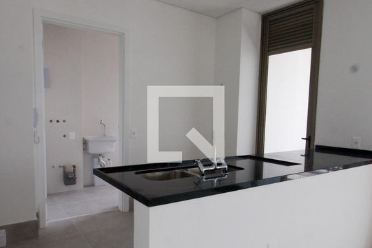 Sala/Cozinha de apartamento à venda com 3 quartos, 189m² em Vila Nova Conceição, São Paulo