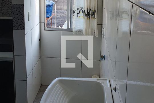 Área de Serviço de casa para alugar com 2 quartos, 65m² em Santa Terezinha, Contagem