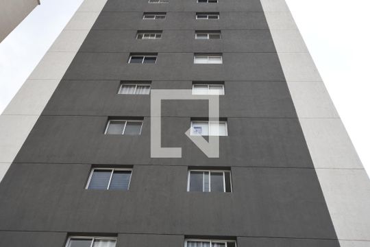Placa de apartamento para alugar com 2 quartos, 60m² em Centro, Campinas