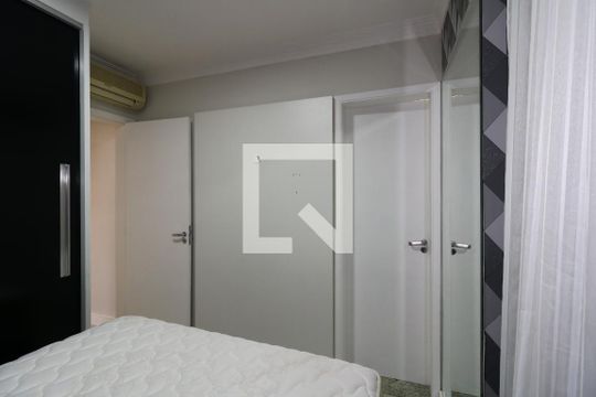 Suíte de apartamento para alugar com 2 quartos, 64m² em Jardim, Santo André