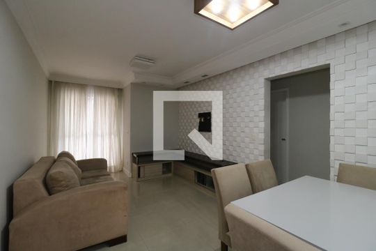 Apartamento para alugar com 2 quartos, 64m² em Jardim, Santo André