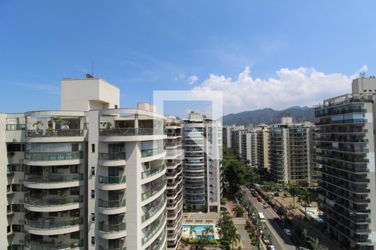 Sala - Varanda de apartamento à venda com 3 quartos, 81m² em Barra da Tijuca, Rio de Janeiro