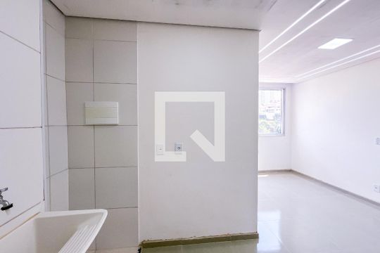Cozinha e Área de Serviço de apartamento à venda com 2 quartos, 34m² em Vila Barreto, São Paulo