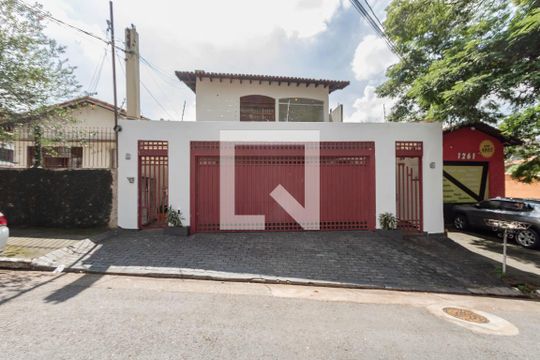 Fachada de casa à venda com 4 quartos, 252m² em Santo Amaro, São Paulo