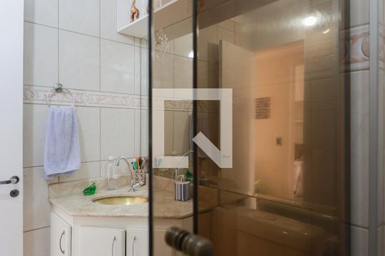 Banheiro de apartamento à venda com 2 quartos, 48m² em Casa Verde Alta, São Paulo