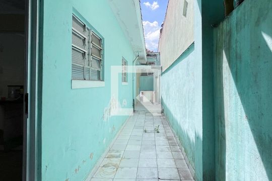 Quintal lateral de casa à venda com 3 quartos, 200m² em Vila Jordanopolis, São Bernardo do Campo
