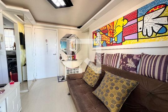 Sala de apartamento à venda com 2 quartos, 58m² em Taquara, Rio de Janeiro