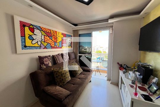 Sala de apartamento à venda com 2 quartos, 58m² em Taquara, Rio de Janeiro
