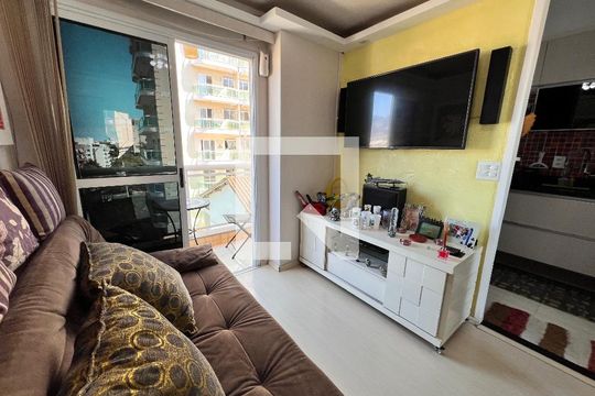 Sala de apartamento à venda com 2 quartos, 58m² em Taquara, Rio de Janeiro