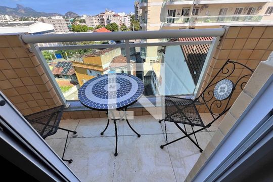 Varanda - Sala de apartamento à venda com 2 quartos, 58m² em Taquara, Rio de Janeiro