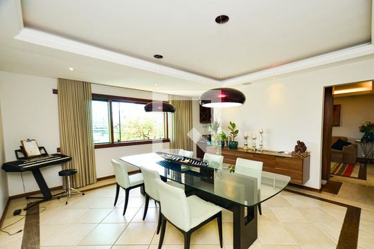 Sala jantar casa2 de casa para alugar com 5 quartos, 300m² em Sagrada Família, Belo Horizonte