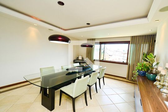 Sala jantar casa2 de casa para alugar com 5 quartos, 300m² em Sagrada Família, Belo Horizonte
