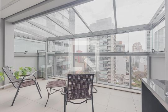 Varanda de kitnet/studio à venda com 1 quarto, 39m² em Cerqueira César, São Paulo