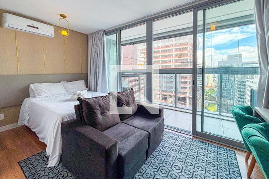 Kitnet/Studio para alugar com 1 quarto, 29m² em Cerqueira César, São Paulo