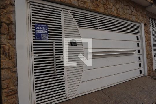 Fachada de casa para alugar com 3 quartos, 180m² em Jardim Vila Formosa, São Paulo