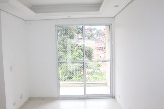 Sala de apartamento para alugar com 3 quartos, 100m² em Parque Frondoso, Cotia