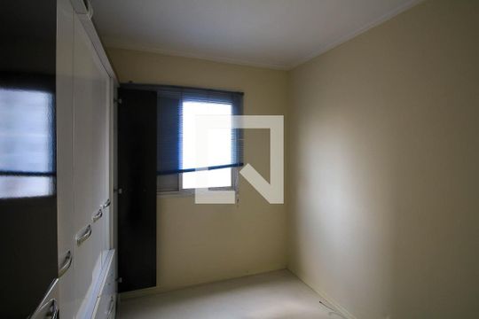 Quarto 1 de apartamento para alugar com 2 quartos, 47m² em Quinta da Paineira, São Paulo