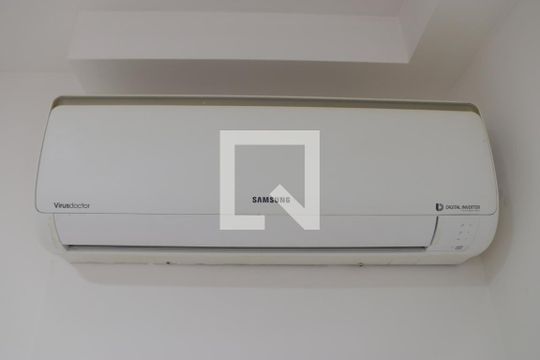 Suíte de apartamento à venda com 3 quartos, 80m² em Ipiranga, Goiânia