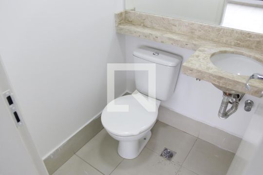 Lavabo de apartamento para alugar com 3 quartos, 80m² em Ipiranga, Goiânia