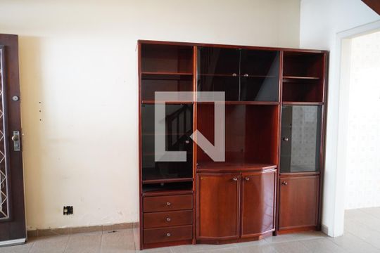 Sala de casa à venda com 3 quartos, 131m² em Vila Prudente, São Paulo