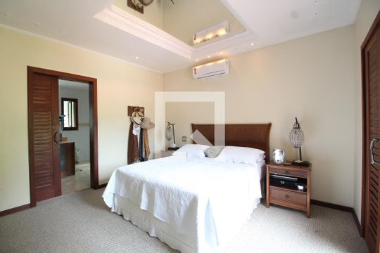Quarto 4 - Suíte de casa de condomínio à venda com 4 quartos, 428m² em Taquara, Rio de Janeiro