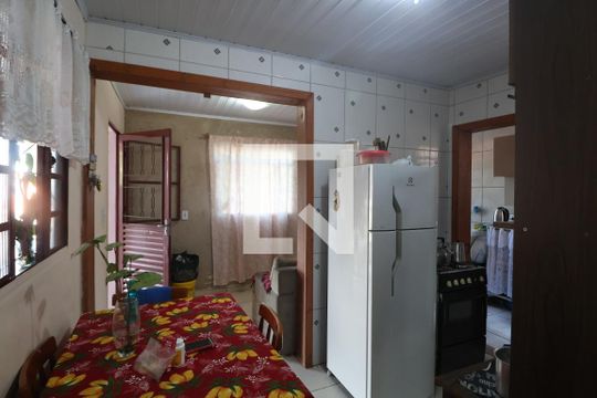 Cozinha de casa à venda com 10 quartos, 467m² em Niterói, Canoas