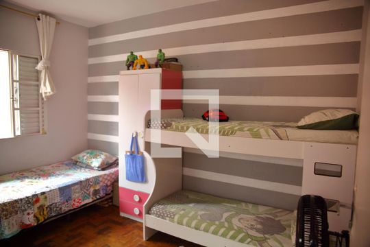 Quarto 2 de casa à venda com 2 quartos, 300m² em Conjunto Habitacional Sao Fernando, São Bernardo do Campo