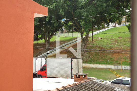 Vista Quarto 2 de casa à venda com 2 quartos, 300m² em Conjunto Habitacional Sao Fernando, São Bernardo do Campo