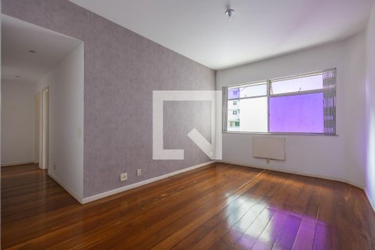 Apartamento para alugar com 2 quartos, 77m² em Grajaú, Rio de Janeiro