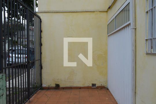 Quintal de casa à venda com 5 quartos, 217m² em Vila Mariana, São Paulo
